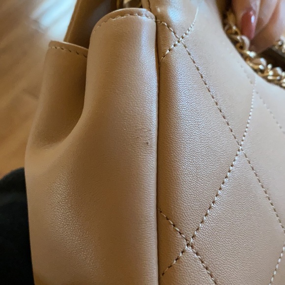 🦄 RARE Auth. Chanel 20P Med. center cutout flap - Picture 17 of 17